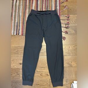 Lululemon Men’s ABC Jogger size Medium